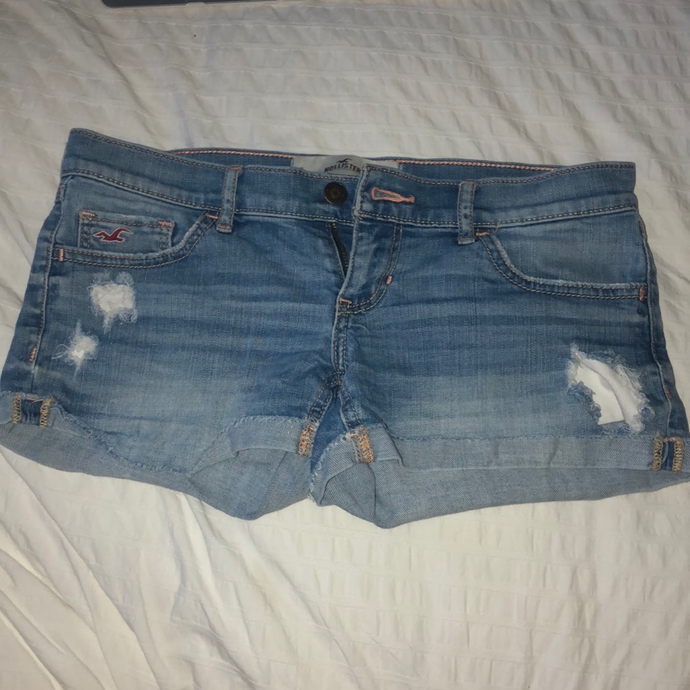 Hollister unworn cute shorts!